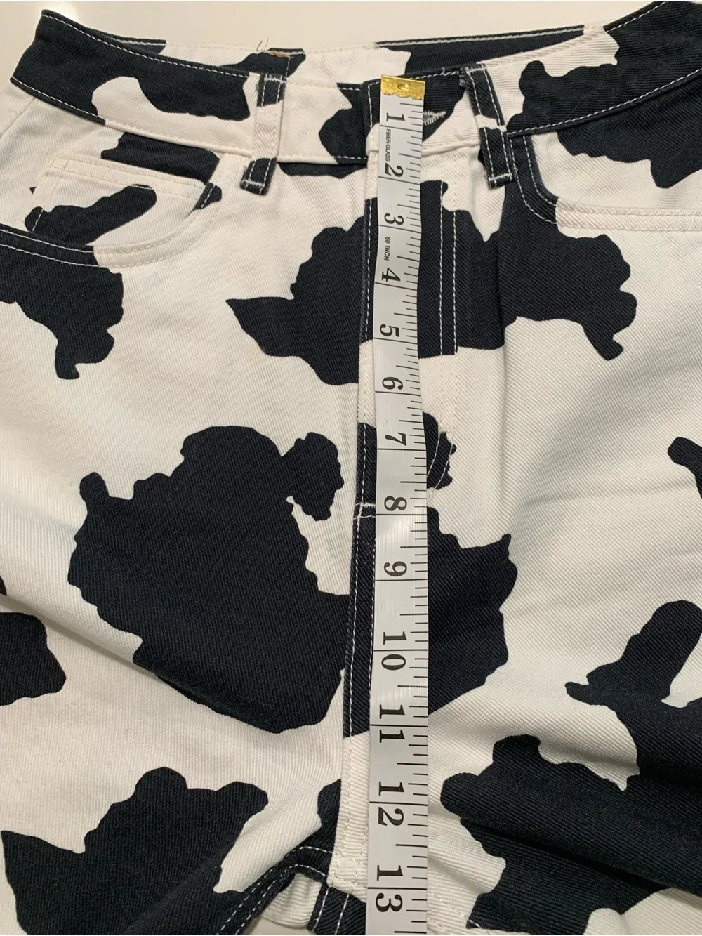 NWOT Reclaimed Vintage Cow Print Ultra High Rise Tapered 90s Mom Jeans, 26 - Picture 8 of 10